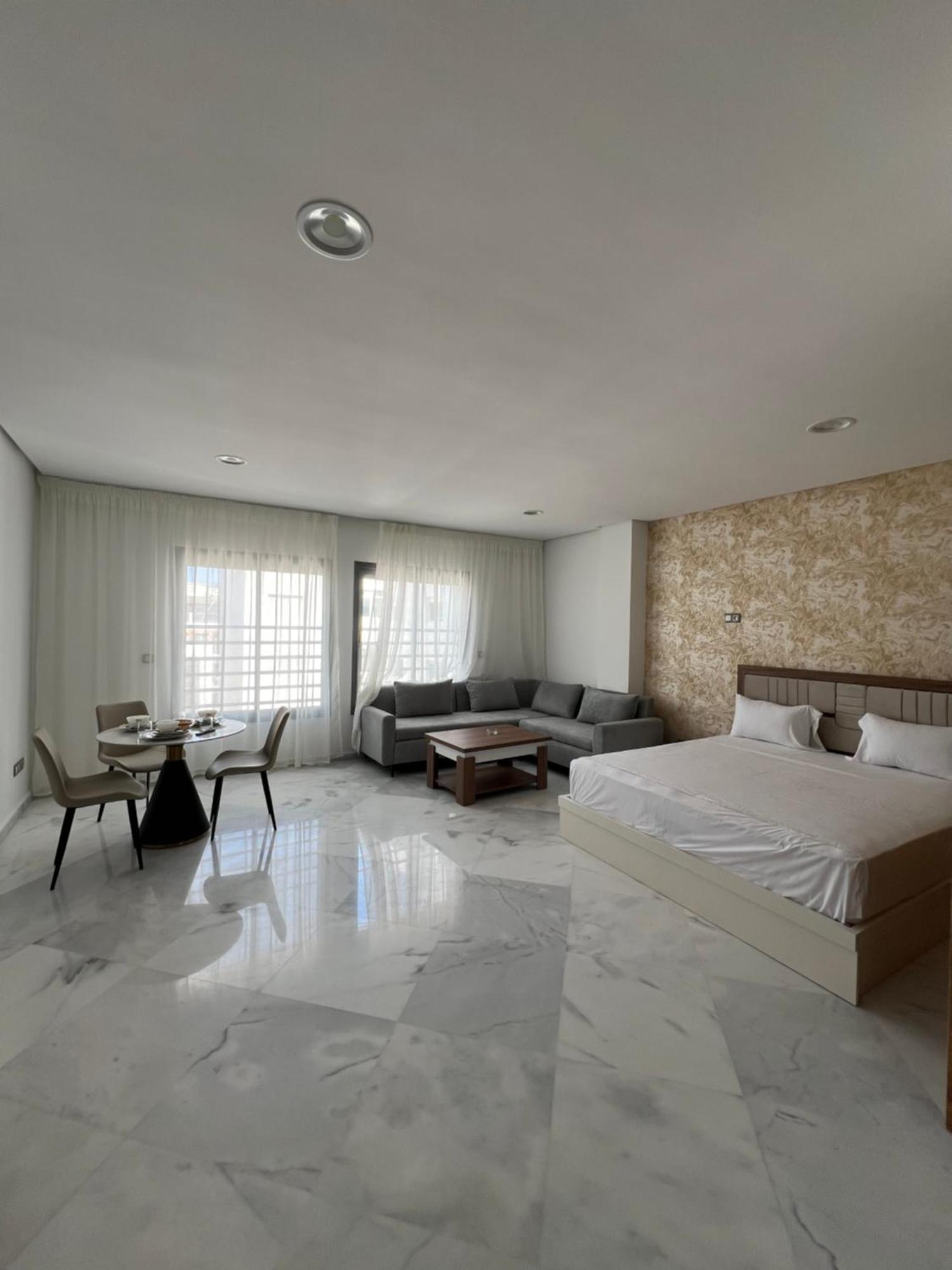 Luxury Apartment Charf Екстер'єр фото