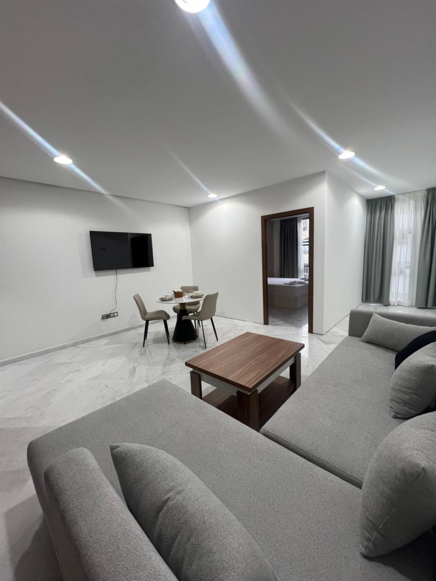 Luxury Apartment Charf Екстер'єр фото