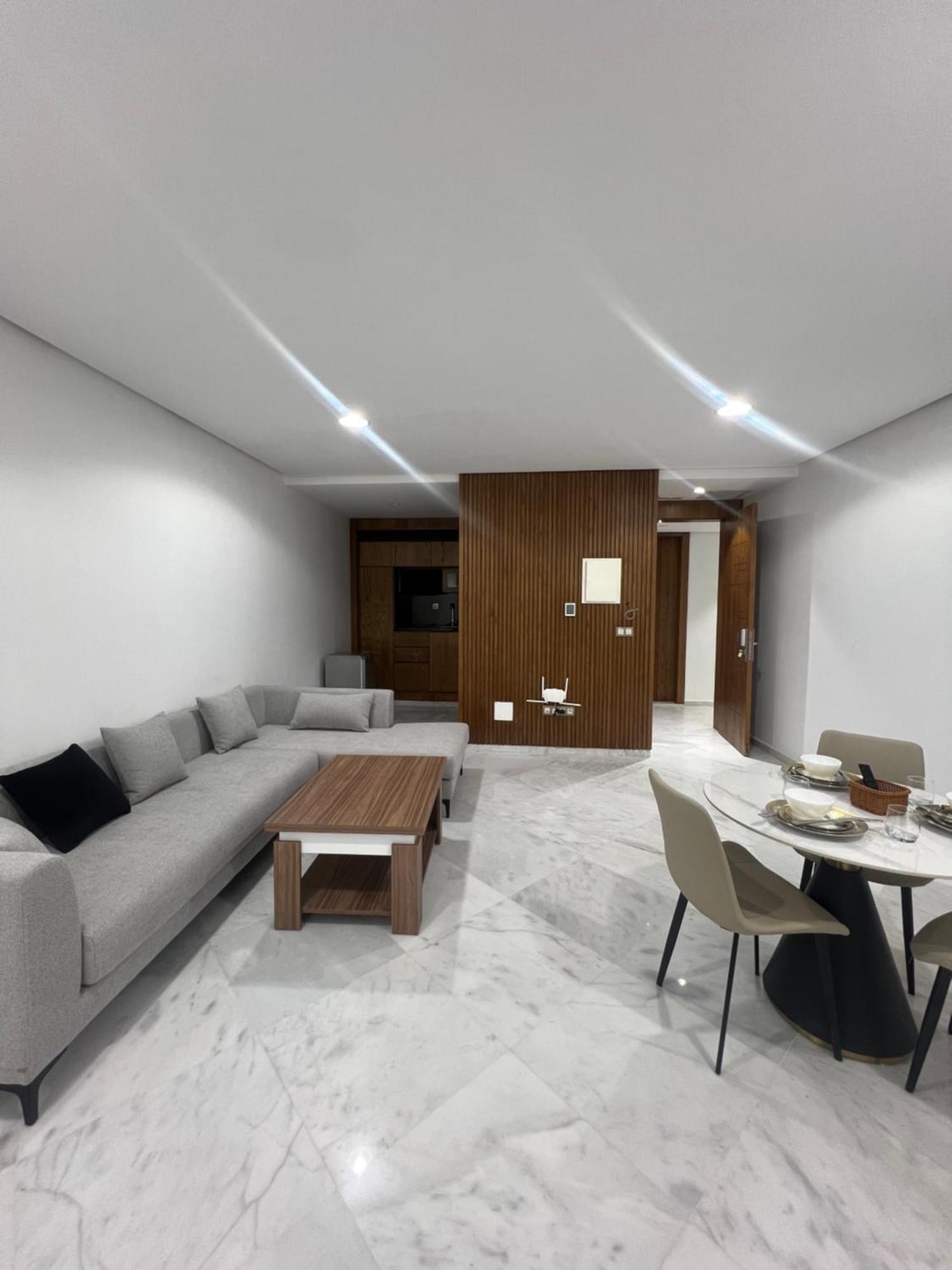 Luxury Apartment Charf Екстер'єр фото