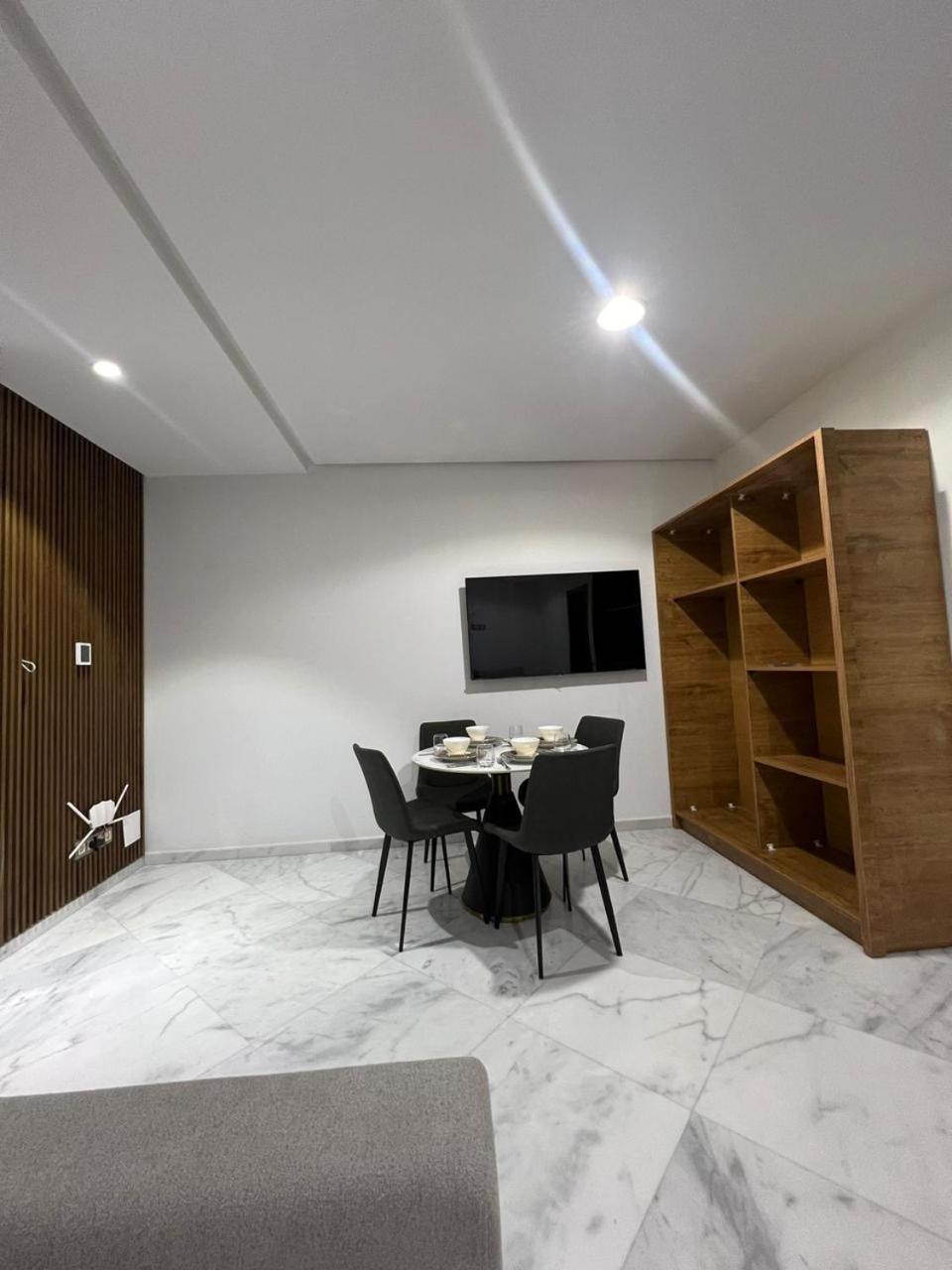 Luxury Apartment Charf Екстер'єр фото