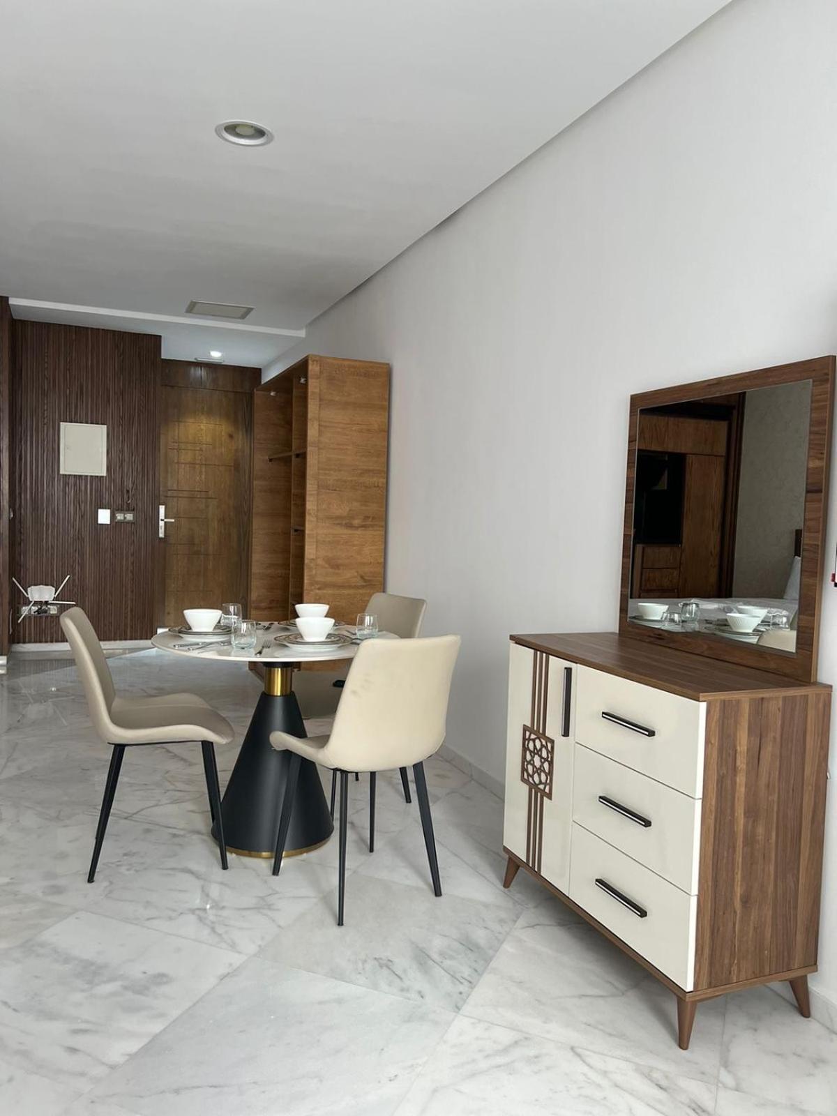 Luxury Apartment Charf Екстер'єр фото