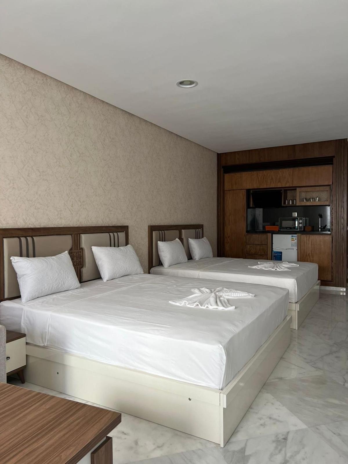Luxury Apartment Charf Екстер'єр фото